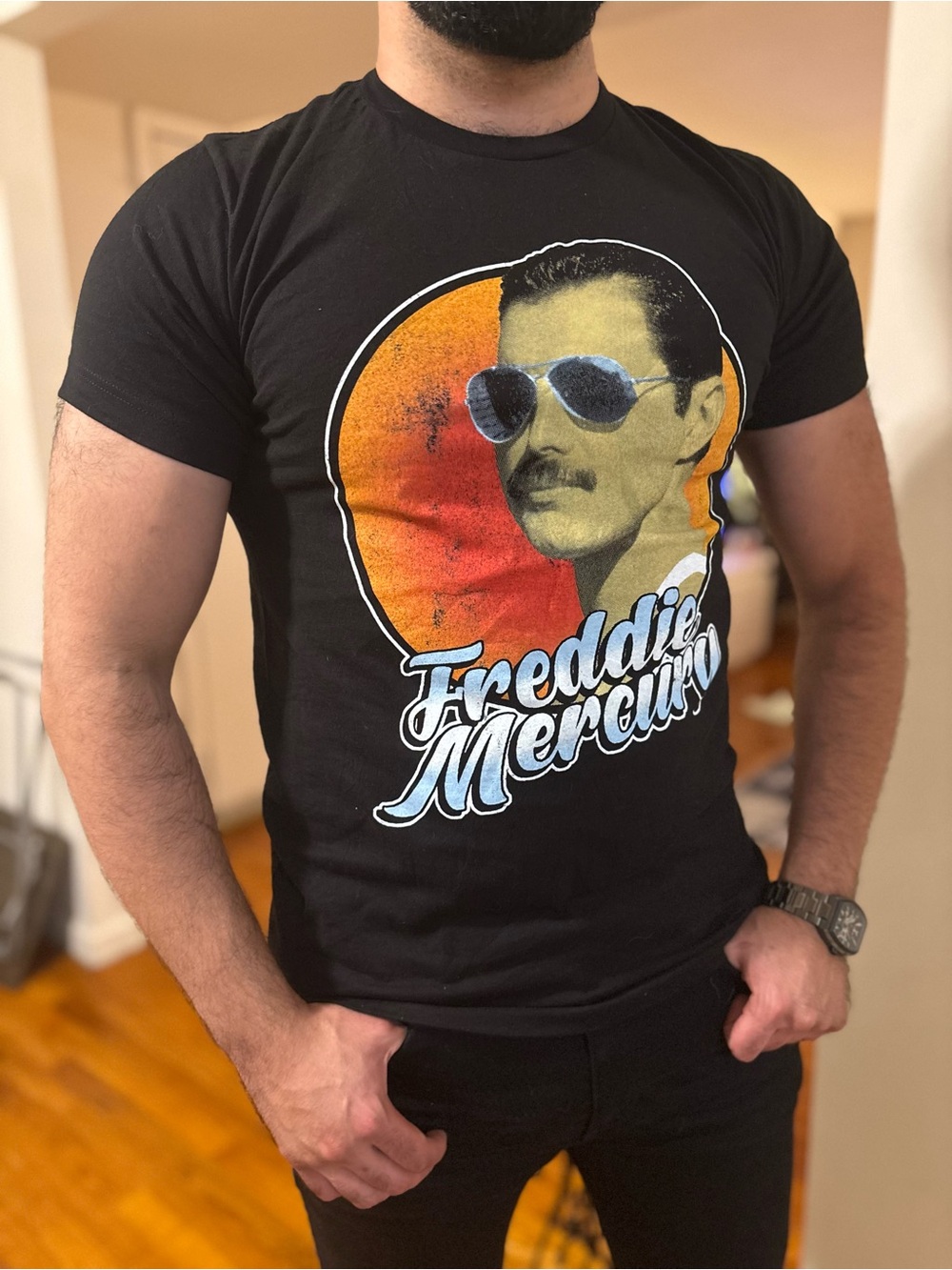 Freddie Mercury Graphic Tee in Black with Vintage Yellow & Orange Print Y2K 🎸 - Picture 2 of 7